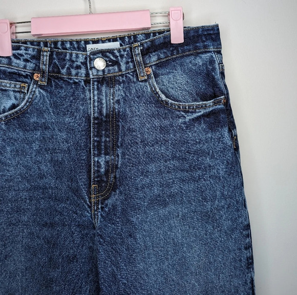 ZARA Straight Leg High Rise Destressed Blue Denim Women  Eur 40 USA 08 - Picture 5 of 11